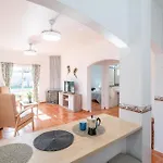 Cubo's Casa Guti